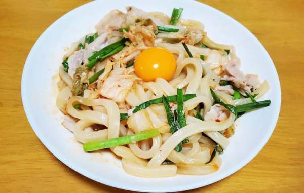 冷凍うどんアレンジ！　企業が教えるレシピが「簡単なのにおいしい」