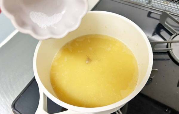 コーンスープの意外な飲み方　卵と鶏がらスープを…？