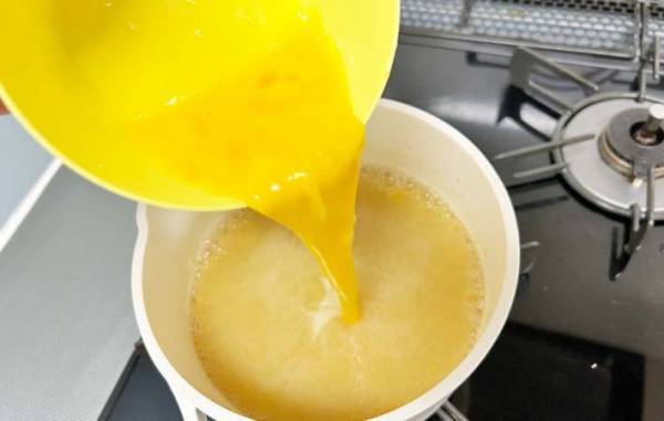 コーンスープの意外な飲み方　卵と鶏がらスープを…？