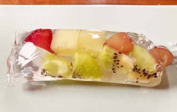 見た瞬間、子供が「お～！」　好きなフルーツと混ぜて冷やすだけで…？