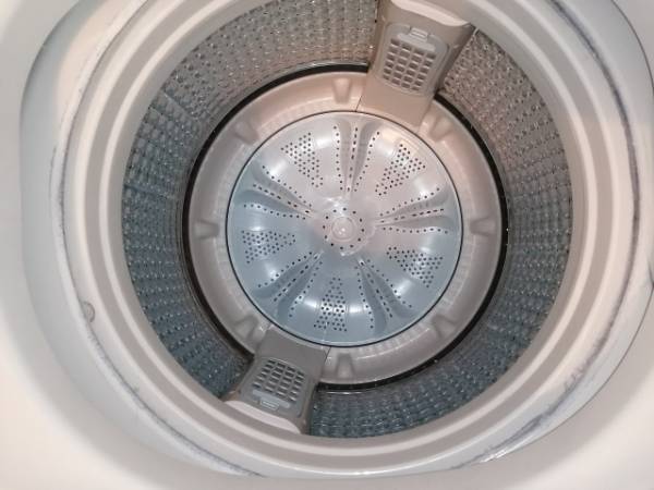 洗濯槽のカビ防止に『お酢』は逆効果？　注意喚起に「これはダメ」「絶対しない」