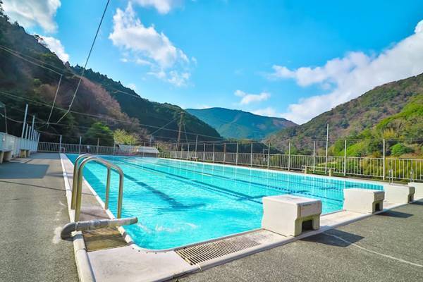 実はプールじゃないんです！　その正体に「行きたい」「テンション上がる」