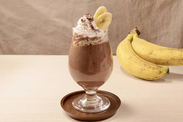 余ったバナナをビニール袋で潰して？　簡単アレンジに「その手があったか！」