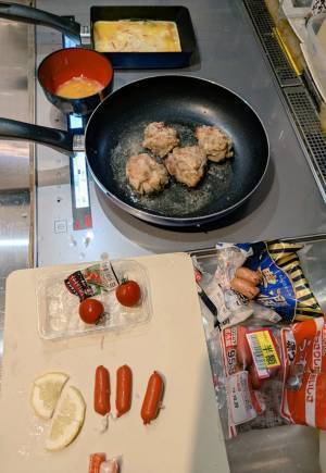 高校生の弁当、様子がおかしい　母親「過去一、蓋が浮いてるかも？」