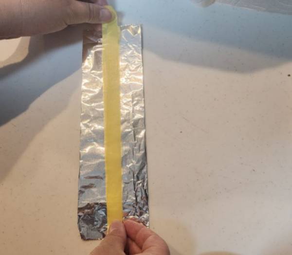 まるでコンビニ！　パリパリの海苔が楽しめるおにぎりの包み方に「早速試す」