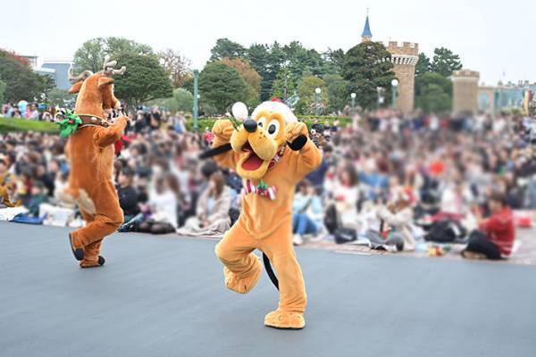 音楽が変わった！　９年続いたディズニークリスマスパレードがついにファイナル