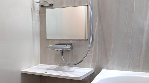 浴室の水栓金具　正しい掃除方法は？　企業の説明に「実践します」「心がける」