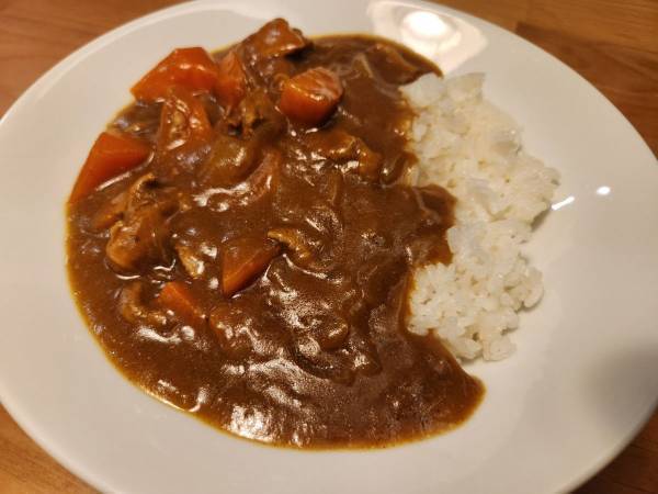 『電子レンジで５分』　鍋を使わずカレーを作ったら？　「今後はコレ」「やってみる」