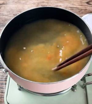 鍋つゆを使わない『キムチチゲ』　秒で味が決まる理由に「こんな方法があるなんて」