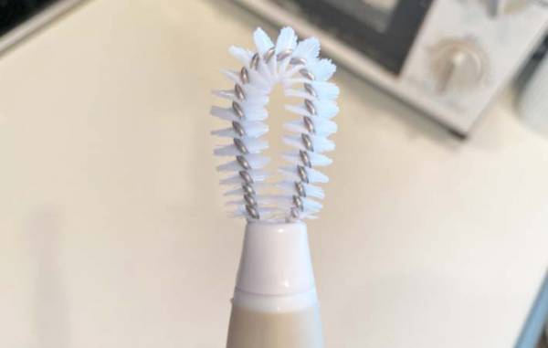 つまようじで掃除してた人必見！　これ１本で「隅々まできれいになる」