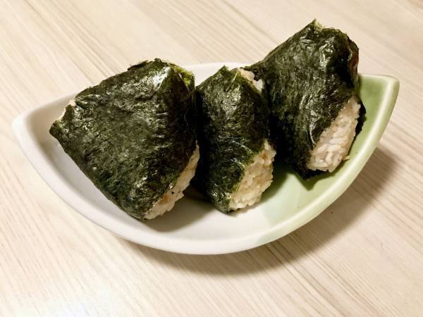 おにぎりに「こんな作り方あったのか…」　アレンジ５選に「作りたくなる！」
