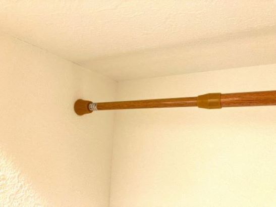 『突っ張り棒』が突っ張らない　理由は…　企業の解説に「腑に落ちた」