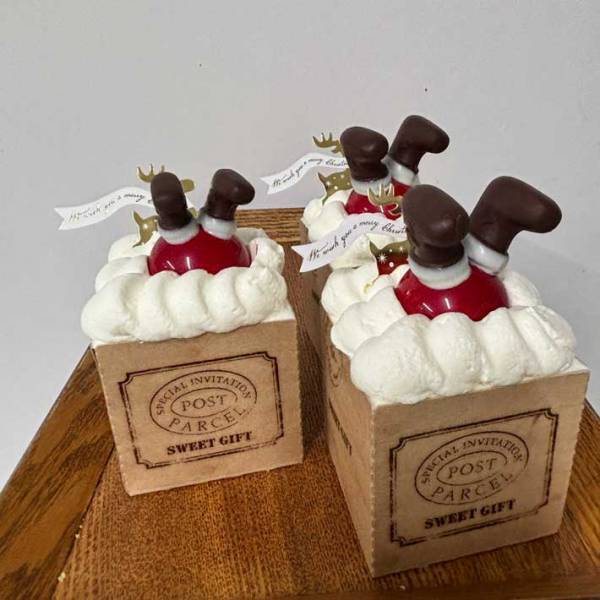 サンタのケーキを作ったのに…　ネットで上がった『まさかの声』とは？　「ちょっと悲しい」