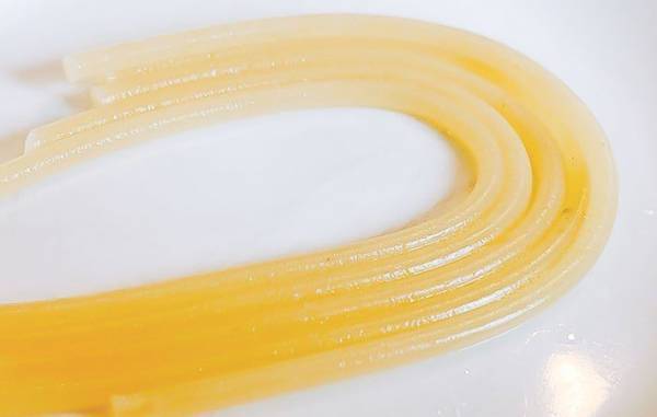 ゲッ！これカビ？　スパゲッティに付いた黒い点の『正体』は…