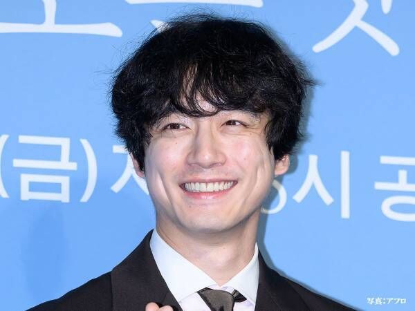 坂口健太郎、韓国の『ユニクロ』でモデルに　「かっこいい」「眼福すぎる」と称賛の声