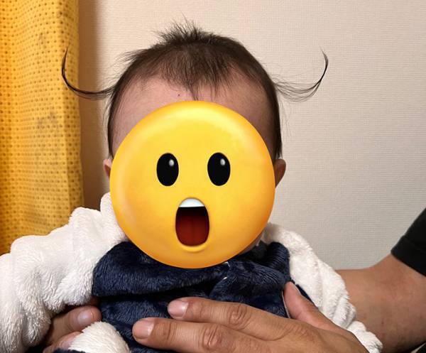 ０歳児の『寝癖』に１２万いいね　母親が爆笑した姿とは？