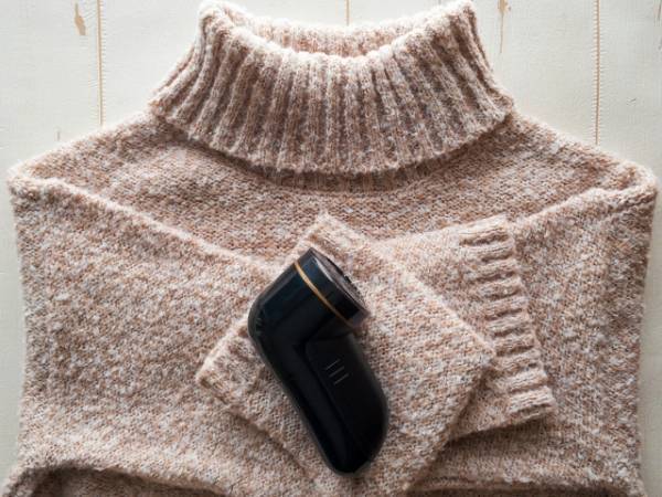 カシミヤは『毛玉取り器』を使える？ダメ？　正解に「気を付けます」「やりがち」