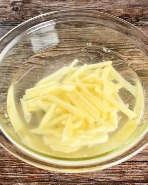 冷蔵庫に肉とジャガイモがあったら？　カレーよりも簡単なレシピがこちら！