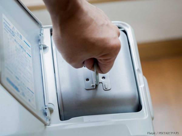 「石油ファンヒーターの灯油は必ず…」　家電量販店の店員が注意喚起