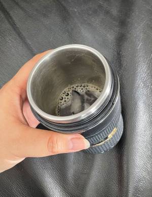 カメラレンズになんてことを！？　息子が慌てた『母親の愛用品』がこちら