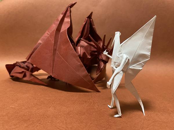 折り鶴を作った男性　完成後の姿に「めっちゃ元気出た」「少年漫画かな？」