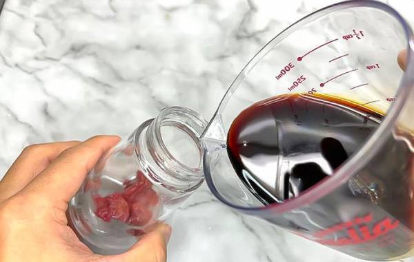 捨てるの待って！　梅干しの種の活用法に「もったいないことしてた」