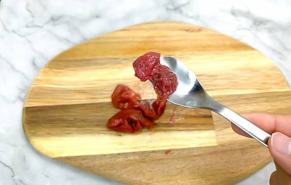 捨てるの待って！　梅干しの種の活用法に「もったいないことしてた」