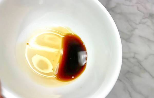 捨てるの待って！　梅干しの種の活用法に「もったいないことしてた」