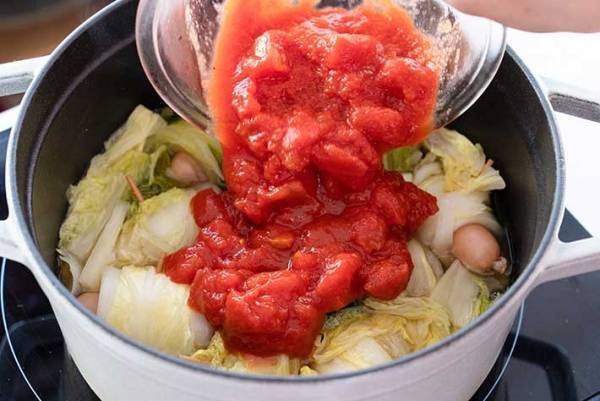 ひき肉は使わない！　ロール白菜のアイディアに「その手があったか！」「今晩はこれ」