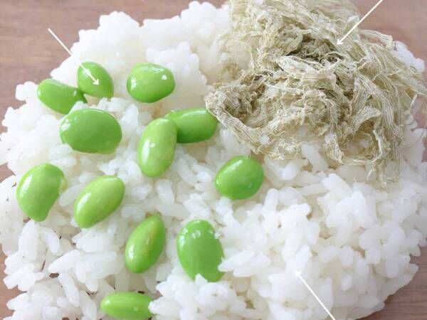 ご飯に枝豆ととろろ昆布を混ぜたら？　完成したものに「最高の組み合わせ」