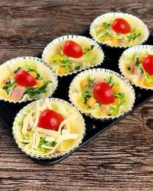 クリスマスに作ってみて！　餃子の皮で作る『簡単キッシュ』レシピ