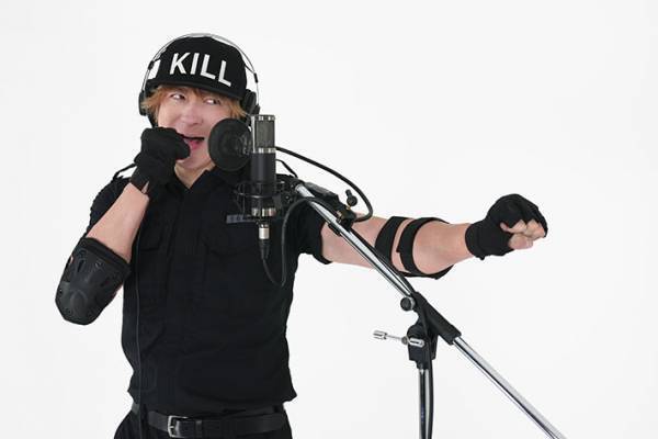 「山本さんに何させてるんですか！」　山本耕史、『はたらくくるま』の替え歌を熱唱