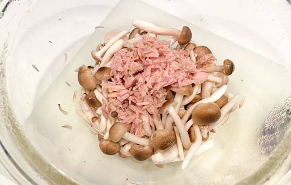 箸が止まらない！　火を使わない『無限きのこ』がうますぎた