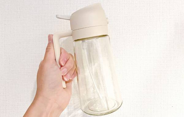 「買ってよかった」　オイルスプレーボトルで、液だれのストレスから解放