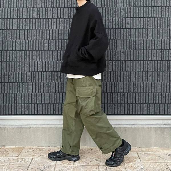 SNSで話題！　ユニクロの『注目トップス』に「何もかもが最高」「４色買いました」