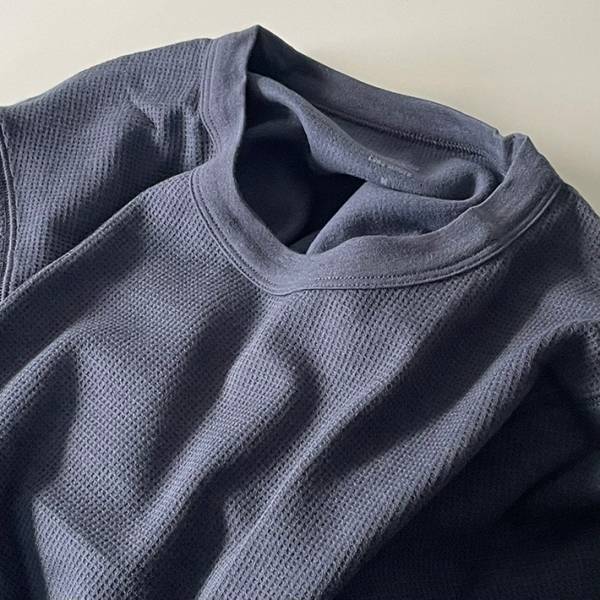 え、これヒートテックなの？　色違いで欲しくなる『名品』に「インナーに見えない」「おしゃれ！」