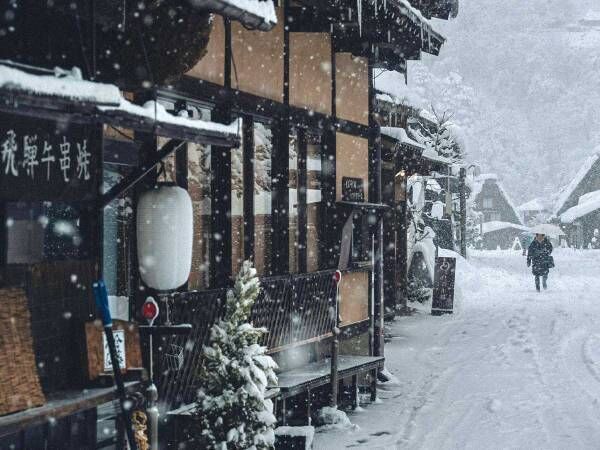 写真家「白川郷に行きたくなる写真」　光景に「ロマンチック」「童心に帰れそう」