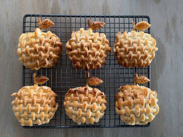 「一生忘れないわ、これは」　同期への退職祝いに「クオリティ高っ」「驚いた」