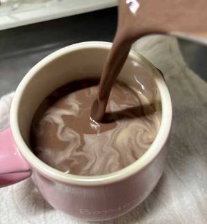 「ココアは水に溶けるものではない」　和菓子店の投稿に「盲点だった」「納得」