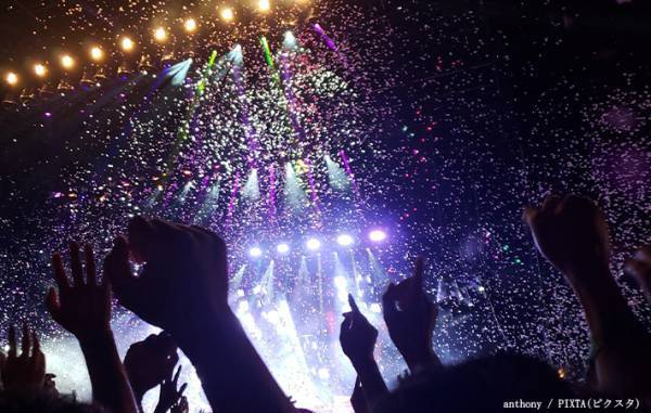 スタート社がチケット転売者に開示請求　コンサートのシステムにファンは？