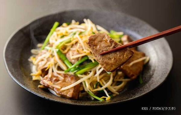 「絶対に火を通して」　生食の危険性について、厚生労働省が注意喚起