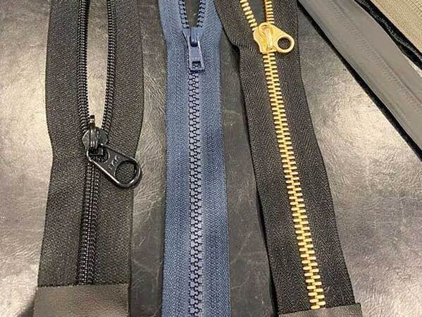 ファスナーのプロが教える『ファスナーが動かなくなった時の対処法』とは？