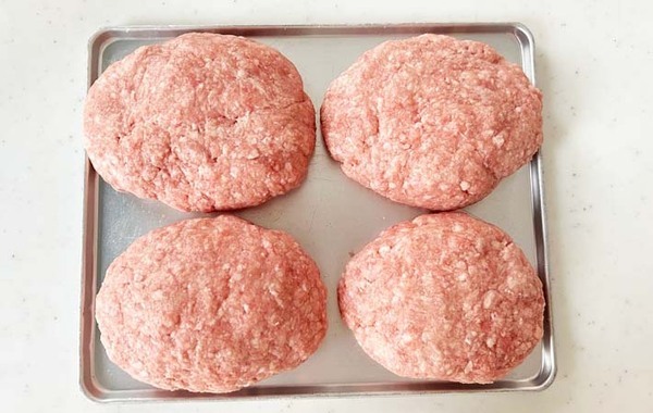ハンバーグ、フライパンで作ってない？　１０分加熱して作るレシピに「これは時短できる」