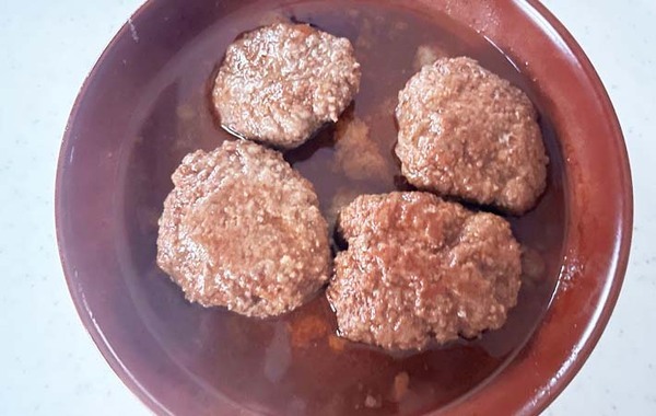 ハンバーグ、フライパンで作ってない？　１０分加熱して作るレシピに「これは時短できる」