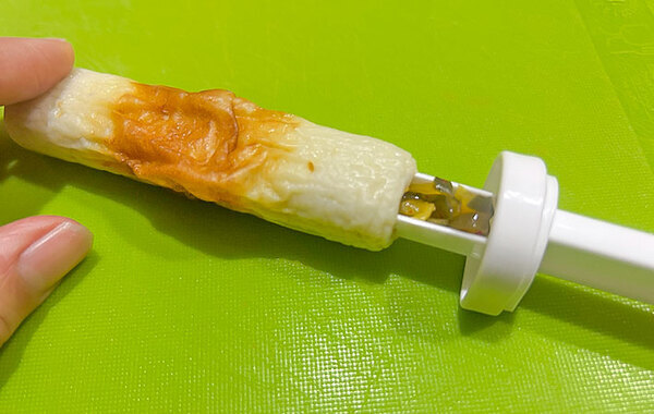 １００均の便利グッズでちくわが変身！　使い方に「簡単」「仕上がりがきれい」