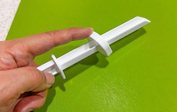 １００均の便利グッズでちくわが変身！　使い方に「簡単」「仕上がりがきれい」