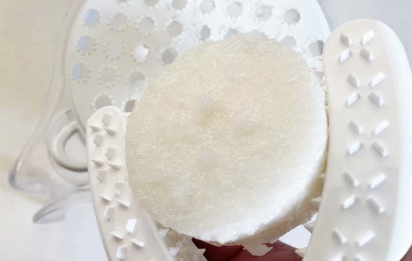 ダイソーで買ったグリップ　使い道に「キッチンの救世主」「無駄なく使えるね」