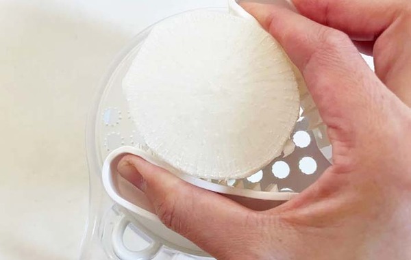 ダイソーで買ったグリップ　使い道に「キッチンの救世主」「無駄なく使えるね」