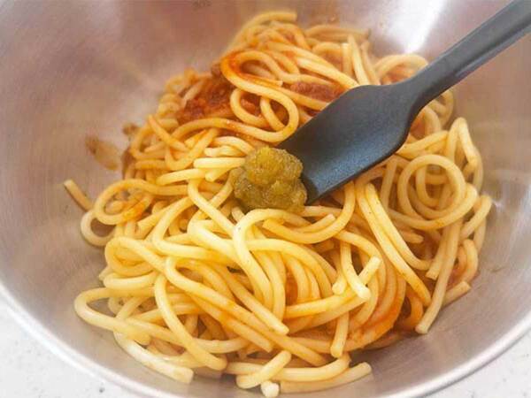 夫が常備を希望！　パスタに使った『余りがちな調味料』とは？
