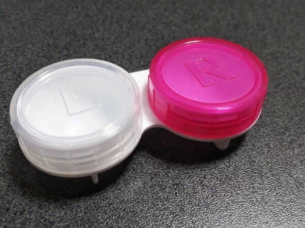 余ったコンタクトケース　意外な活用方法が便利すぎる！